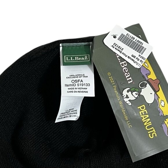 Peanuts Snoopy Beanie Hat Let It Snow LL Bean Red Buffalo Plaid New With Tags - Picture 6 of 7